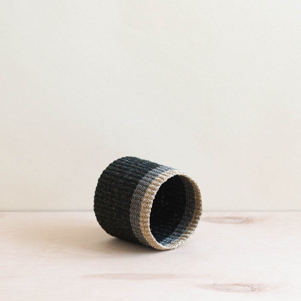 Mini panier de table noir - Paniers faits main