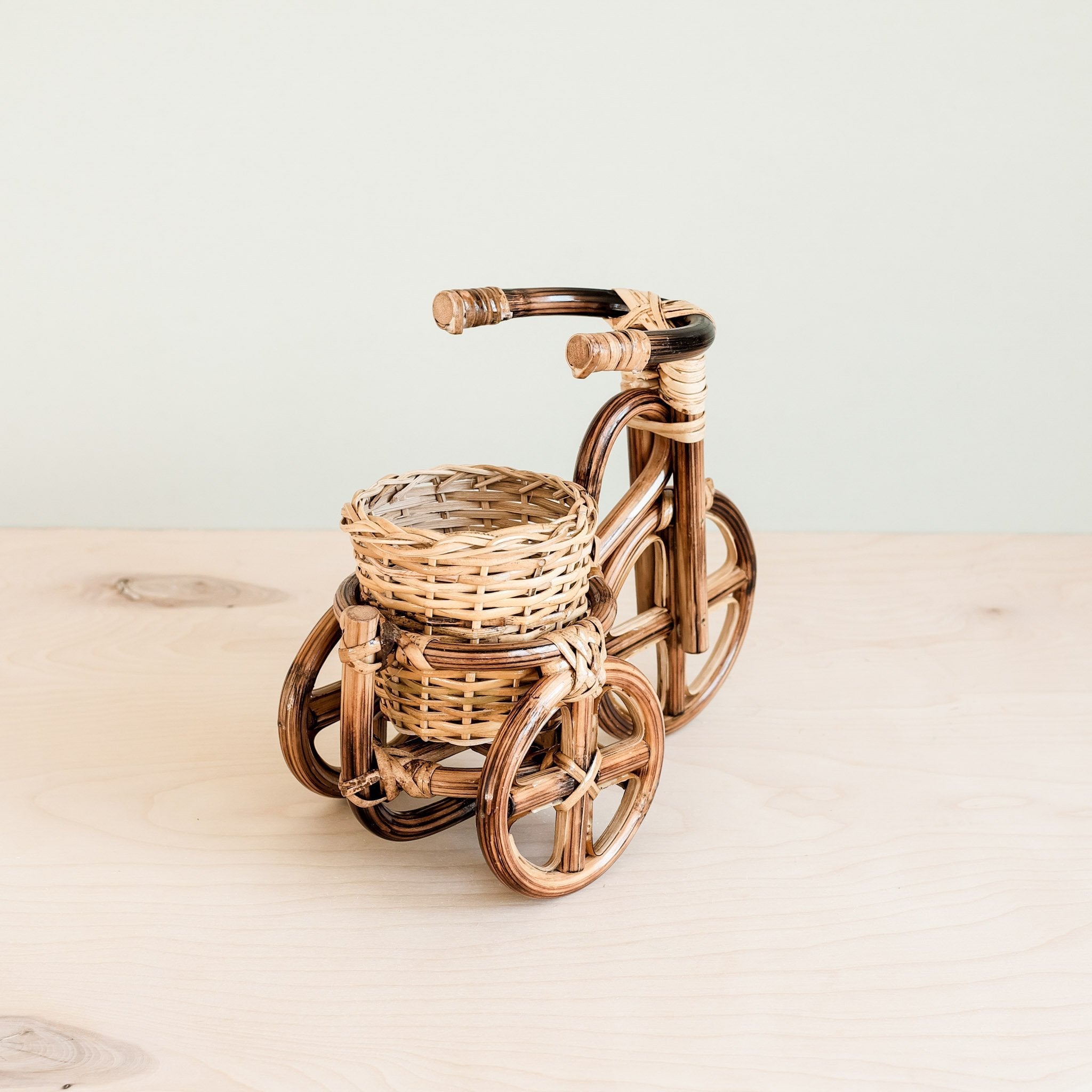 Jardinière en rotin pour vélo, grande - Jardinières fabriquées à la main